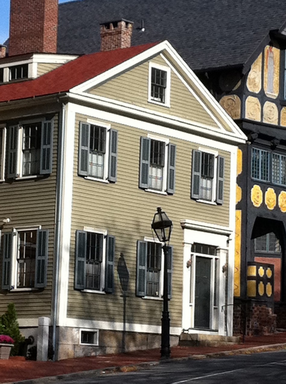 Canadian Paint Colors For House Exterior Escorted By Dark Greide Wooden Wall Colour White Trimming Scheme Nice Dark Red Roofting Smart Guide For Choosing Paint Colors Exterior Of House Exterior Design