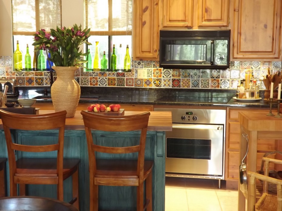 Teal Butcher Block Island Base Polished Escorted By Brown Top As Well As Wooden Height Counter Stools Also Teak Wooden Unfinished Cabinet In Traditional Teal Kitchen Furnishing Kitchen Designs