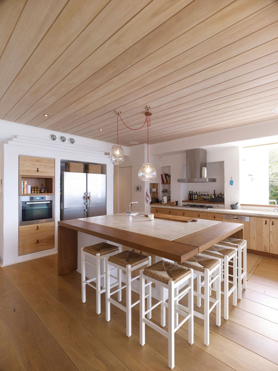 Extraordinary Clear Glass Adjustable Burnished Bronze Pendant Kitchen Island Lighting At Wooden Ceiling Over Square White Gloss Marble Top Island Wooden Side Kitchen Designs