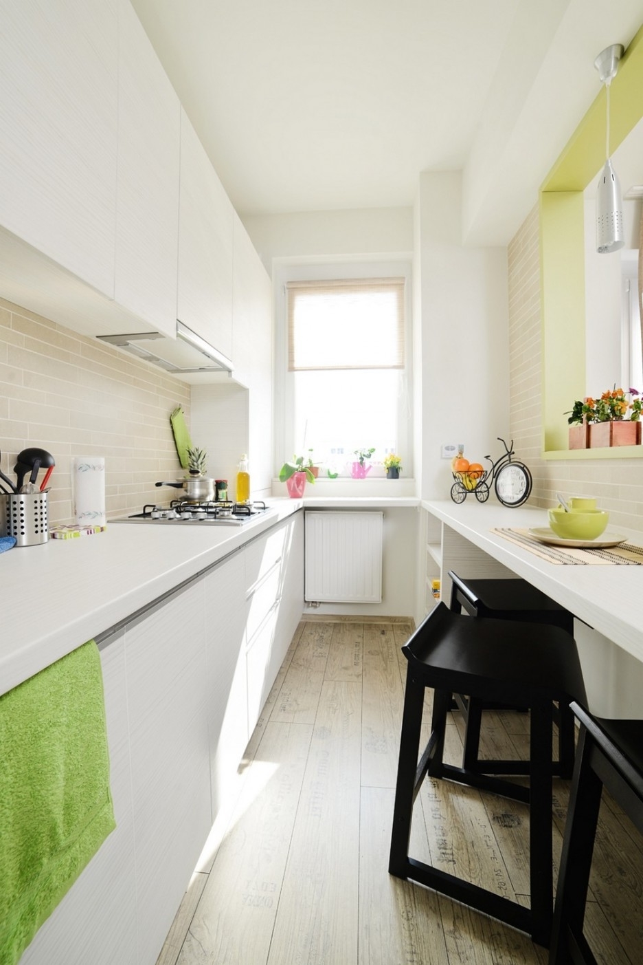 Best Small Window For Small Kitchen In Contemporary Design With Wooden Flooring Kitchen Backsplash Glass Tile Design Ideas White Kitchen Cabinet Design Kitchen Island Ideas Kitchen Designs