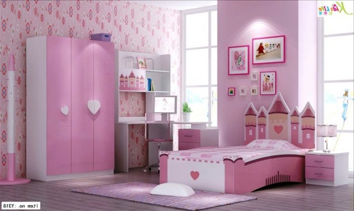 Ideas Medium size Kids Room Design With Chest Of Drawer With Laminate Flooring Design With Single Bed Design With Cushion With Pillow With Wardrobe With Glass Window Design With Fur Rug With Swivel Chairs Ideas