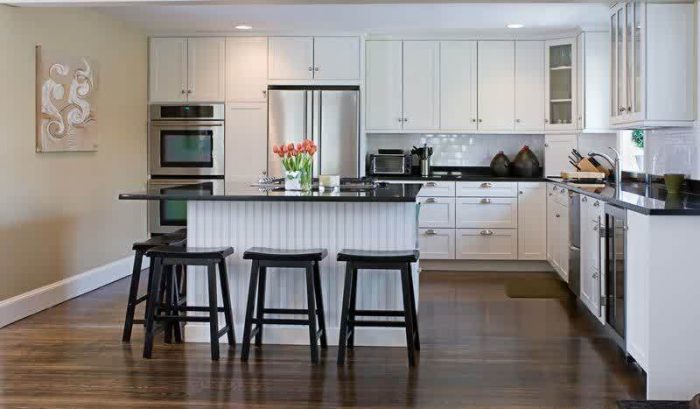 Ideas Medium size White Kitchen Cabinets Design For Modern Kitchen Design Ideas With Black Wooden Chair Refrigerator Laminate Flooring Marble Countertops White Backsplash For Kitchen Interior Ideas