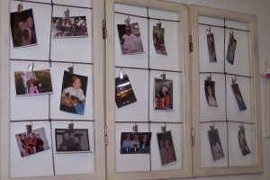 Ideas Thumbnail size Decorating How To Hang Frames Without Besf Of Ideas Photo Frames On Wall Photo Hanging 16x20 Frame 24 X 36 Frame Wall Photo Frame Collage Sizes How To Hang Frames Ideas