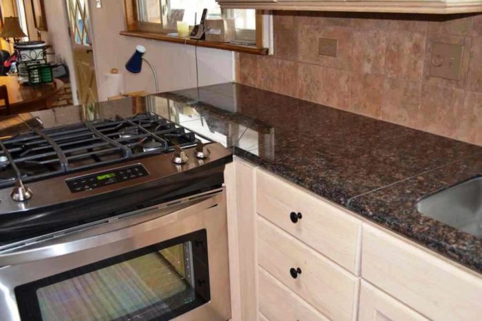 Kitchen Designs Kitchen Design Ideas For Kitchen Island Design Ideas And Wooden Kitchen Furniture With Electric Stove Set With Black Granite Tile Countertop Design Island Kitchen Design Island Kitchen Design Or Peninsula Kitchen Design